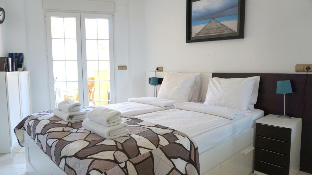 La Caleta - Cabo Roig - Apartamentos De Lujo Pinar de Campoverde Exteriör bild
